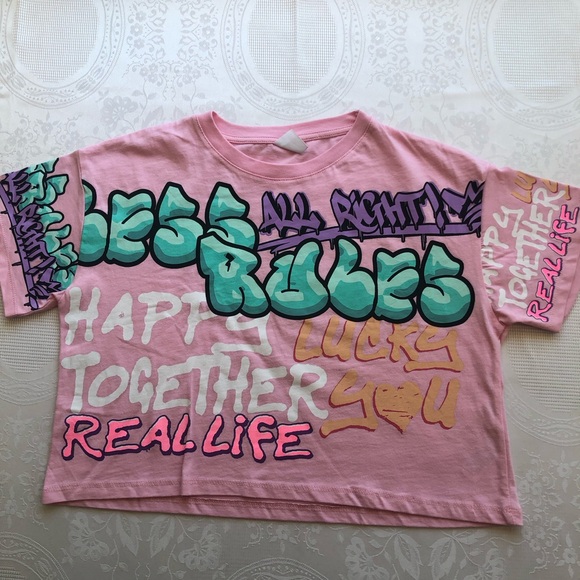 Zara Junior Girls Size 11-12 Pink Graffiti Cropped Printed T-Shirt Short Sleeves - Picture 12 of 16